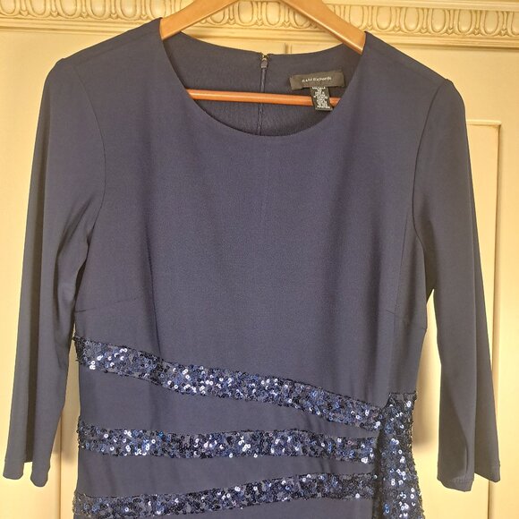 K&M Richards Navy Blue Long Gown Sequin Detail Sz 10 Mother of the Bride Prom - Picture 7 of 10